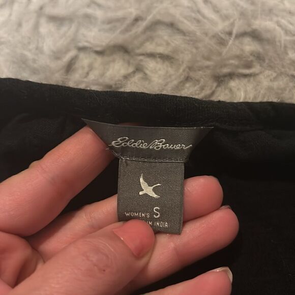 Eddie Bauer women’s‎ black and white embroidered flowy cotton modal tank top - Picture 4 of 6